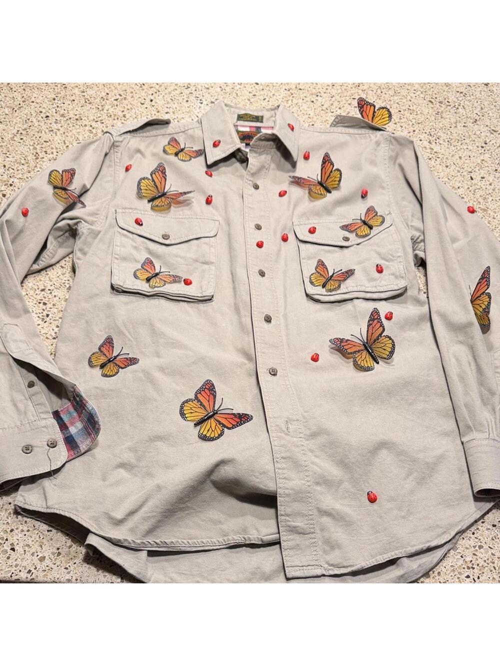 Butterfly Ladybug Embellished Button Down Boston Traders Size M